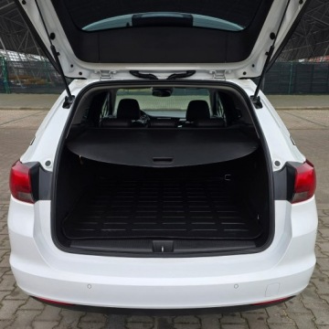 Opel Astra J GTC 1.4 Turbo ECOTEC 140KM 2016 Opel Astra K 1.4 Turbo Cosmo, zdjęcie 20