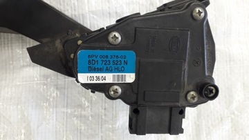 ПОТЕНЦИОМЕТР ПЕДАЛИ АКСЕЛЕРАТОРА VW AUDI 2.5 TDI 8D1723523N