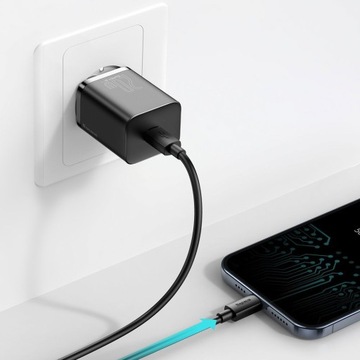 Быстрое зарядное устройство Baseus 230В USB-C 3A QC3.0 PD 20W