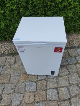 Белый морозильный ларь, 100л.