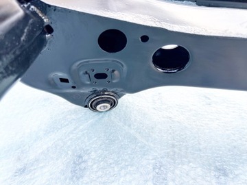 BMW E87 E90 БАЛКА ГРУЗОВИКА ЗАДНЯЯ РЕГЕНЕРАЦИЯ НОВЫЕ ВТУЛКИ 33316783713