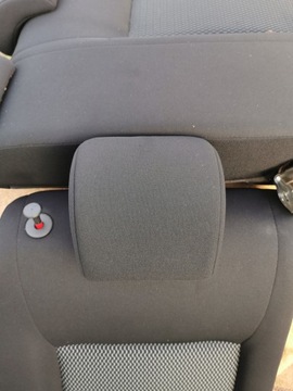 NISSAN JUKE I 1 F15 PODHLAVNÍK ZADNÍ PRAVÝ LEVÝ