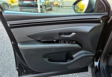 Hyundai Tucson IV SUV HEV 1.6 T-GDI HEV 230KM 2022 Hyundai Tucson Europa Hybryda Navi LED 2xPDC Alufelgi Kamera 19 ORYGINAL 5, zdjęcie 28