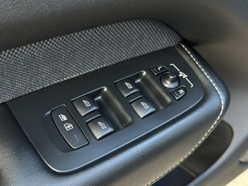 Volvo XC60 II Crossover D4 190KM 2020 Volvo XC 60 R-Design*CarPlay*, zdjęcie 29