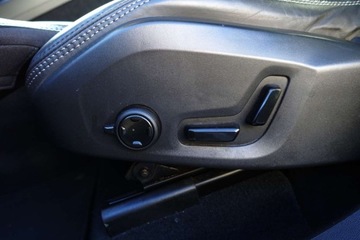 Volvo XC60 II 2023 Volvo XC 60 Bezwypadek Salon PL Ultimate Dark B5 AWD Kamera ACC FV23, zdjęcie 21