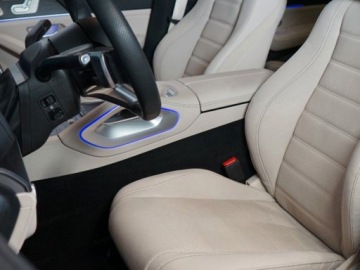 Mercedes GLS X167 SUV Facelifting 3.0 450d 367KM 2025 MERCEDES-BENZ GLS 450 d 4-MATIC AMG Line 3.0 (367KM) 2025, zdjęcie 4