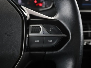 Peugeot 208 II Hatchback 1.2 PureTech 102KM 2019 Peugeot 208 navi klimatyzacja czujniki parkowania, zdjęcie 29