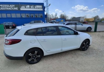 Renault Megane III Grandtour Facelifting 1.2 TCe 115KM 2012 Renault Megane Renault Megane ENERGY TCe 115 Start amp Stopp LIMITED 1.2, zdjęcie 7