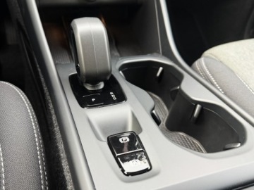 Volvo XC40 Crossover Facelifting 2.0 B3 163KM 2025 Volvo XC 40 B3 Core | Fusion Red | BLIS | Serwis A, zdjęcie 20