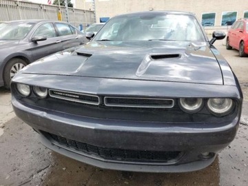 Dodge Challenger III 2017 Dodge Challenger 2017, silnik 3.6, od ubezpiec..., zdjęcie 4