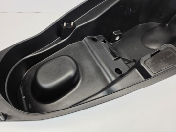 Крепление на сиденье Kymco downtown 300 с отделением для хранения