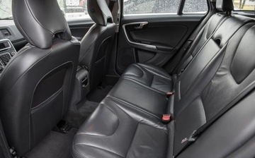 Volvo V60 I Kombi 1.6 T3 150KM 2013 Volvo V60 1.6TURBO 150KM Skora Navi Alu Pdc Full Serwis Gwarancjia 1.6, zdjęcie 22