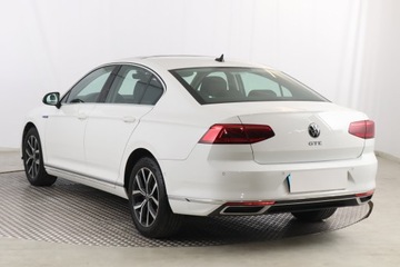 Volkswagen Passat B8 GTE Facelifting 1.4 TSI Plug-In-Hybrid 218KM 2021 VW Passat 1.4 GTE, Salon Polska, 1. Właściciel, zdjęcie 3