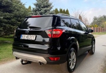 Ford Kuga II SUV Facelifting 1.5 EcoBoost 150KM 2019 Ford Kuga Ford Kuga 1.5 EcoBoost 2x4 Titanium 1.5 Benzyna 150KM, zdjęcie 7