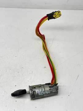 ЗАМОК ЗАЖИГАНИЯ RENAULT MEGANE I 445023
