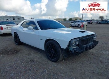 Dodge Challenger III 2021 Dodge Challenger 2021, 5.7L, RT, od ubezpieczalni 5.7 Benzyna 372KM