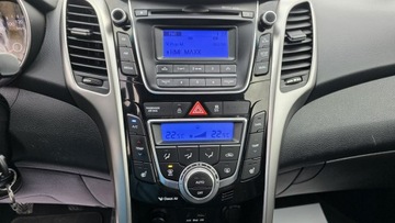 Hyundai i30 II Hatchback 5d 1.4 CRDi 90KM 2012 Hyundai i30 1,4 Crdi bardzo ekonomiczny Ledy, zdjęcie 15