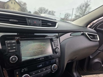Nissan Qashqai II Crossover 1.2 DIG-T 115KM 2014 Nissan Qashqai Panorama Dach Nawicacja Kamera Cofania 1.2 Benzyna 115KM, zdjęcie 23
