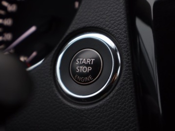 Nissan Qashqai II Crossover 1.2 DIG-T 115KM 2015 Nissan Qashqai 1.2 DIG-T, Automat, Skóra, Navi, zdjęcie 12