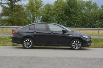 Fiat Tipo II Sedan Facelifting 1.0 T3 Turbo 100KM 2021 Fiat Tipo 1.0 T City Android Auto Car Play kamera, zdjęcie 10