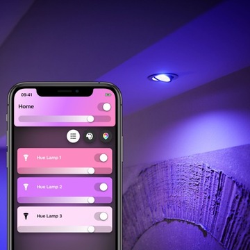 PHILIPS HUE Белая и цветная умная лампа GU10 x3