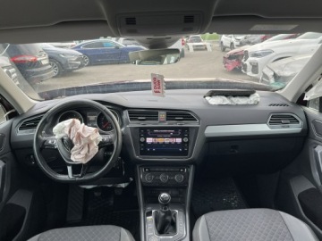 Volkswagen Tiguan II SUV 2.0 TDI 150KM 2018 Volkswagen Tiguan 4Motion Klimatronik Aktywny temp, zdjęcie 7