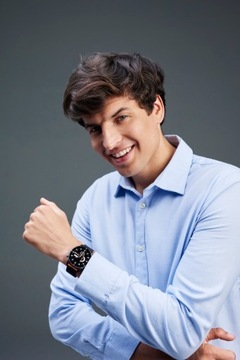 Умные часы Maxcom FW66 Iron R с амолед-экраном, голосовые вызовы, 2 ремешка