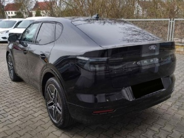 Ford Capri EV 77kWh 286KM 2026 Od ręki - Premium RWD 77 kWh 286KM / dach panoramiczny, zdjęcie 3