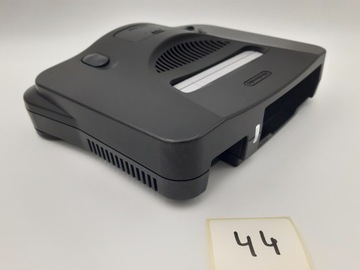 КОНСОЛЬ NINTENDO 64, ЕВРОПЕЙСКАЯ ВЕРСИЯ, ЧЕРНАЯ + ОРИГИНАЛЬНЫЕ АКСЕССУАРЫ