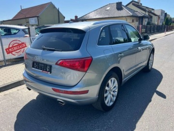 Audi Q5 I SUV 3.2 FSI 270KM 2010 Audi Q5 3.2 FSI S-TRONIC QUATTRO AUTOMAT SKORY XENONY GRZANE FOTELE PANORA, zdjęcie 2