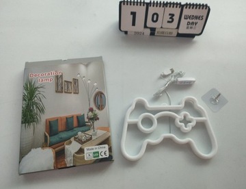 NEON LED GAMEPAD GAME PAD DO GRY LAMPKA ZE ŚCIEMNIACZEM KOLOROWA GAMINGOWA