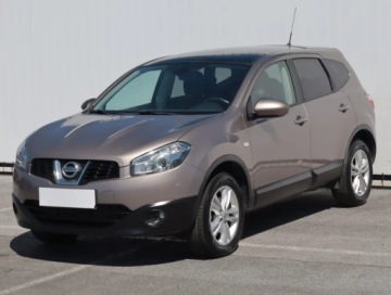 Nissan Qashqai I Crossover Facelifting  1.6 dCi 130KM 2012 Nissan Qashqai+2 1.6 dCi, Salon Polska, 4X4, zdjęcie 1