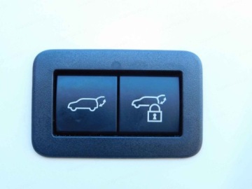 Toyota Prius V (XW60) 2.0  Hybrid Dynamic Force Plug-in 223KM 2025 Od ręki - Prestige 2.0 Hybrid Plug-in 223KM | Podgrzewane fotele!, zdjęcie 16