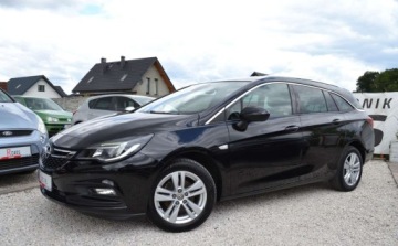 Opel Astra K Sports Tourer 1.4 Turbo 125KM 2018 Opel Astra Bezwypadkowe - 1 wlasciciel - Bogate wyposazenie - Oplacone, zdjęcie 11