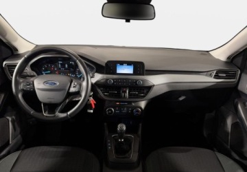 Ford Focus IV Kombi 1.0 EcoBoost 125KM 2019 Ford Focus VAT 23 Tourer Trend 1.0EB 125KM M6 20192020 r., salon PL, I wl., zdjęcie 5