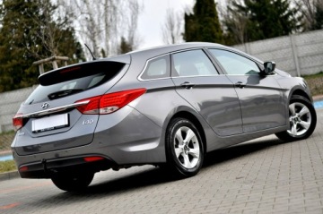 Hyundai i40 Kombi 1.7 CRDi LOW 115KM 2012 Hyundai i40 1.7 CRDi 115KM Led Navi Kamera, zdjęcie 3