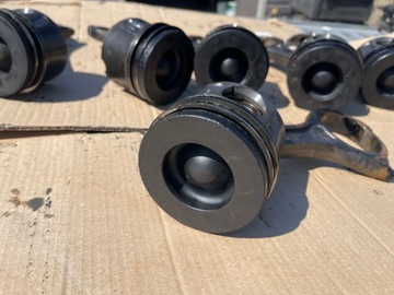 JAGUAR XF 3.0D V6 306DT 2.7 LAND RANGE ROVER TOK KORBOWÓD H268X