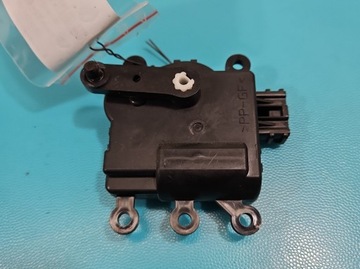 MOTOREK VENTILACE RADIÁTORU MAZDA CX-5 I 12-17 3327V