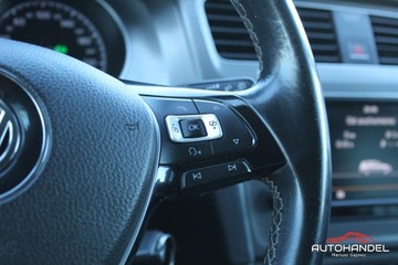 Volkswagen Golf VII Variant 2.0 TDI CR DPF BlueMotion Technology 150KM 2015 Volkswagen Golf LOUNGE 2.0 TDI 150ps, DSG, Nawigacja, Kamera 2.0 Diesel, zdjęcie 10