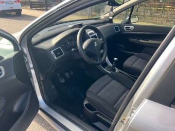 Peugeot 307 II Kombi 2.0 HDi 16V FAP 136KM 2006 Peugeot 307 307 SW Klimatyzacja Parktronic Panorama Dach El.Szyby El.Luste, zdjęcie 4