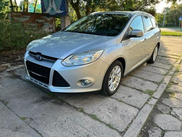 Ford Focus III Kombi 1.6 EcoBoost 150KM 2012 Ford Focus 1.6i Titanium, zdjęcie 1