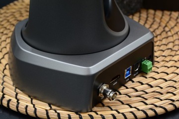 Камера видеоконференцсвязи для деловых встреч