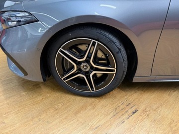 Mercedes Klasa A W177/V177 Hatchback Facelifting 2.0 220 190KM 2025 A Klasa 220 4-Matic AMG Line 2.0 (190KM) 2025, zdjęcie 2