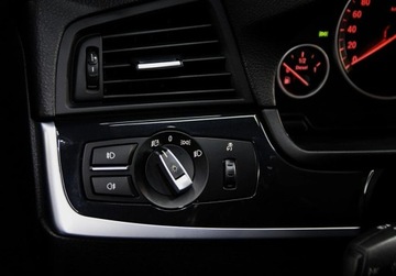 BMW Seria 5 F10-F11 Touring 520d 184KM 2011 BMW Seria 5 Kombi_Panoramiczny dach_Nawigacja_Podgrzewane fotele 2.0 Diesel, zdjęcie 18