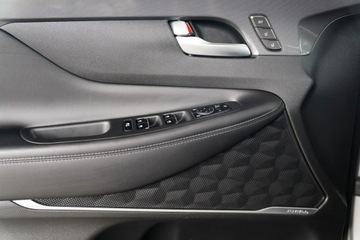 Hyundai Santa Fe IV SUV HEV 1.6 T-GDI HEV 230KM 2022 Hyundai Santa Fe FUL LED 7-osob panorama skóra, zdjęcie 18
