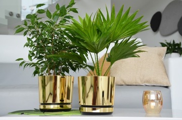 Металлическая подставка для цветов на ножках, подставка для цветов лофт.