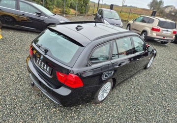 BMW Seria 3 E90-91-92-93 Touring E91 2.0 318d 143KM 2010 BMW Seria 3 2,0 143 KM M-Pakiet Nowy Rozrzad Kamera PDC Xenon Navi, zdjęcie 33
