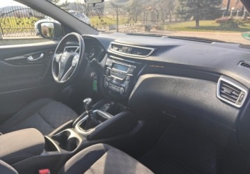 Nissan Qashqai II Crossover 1.2 DIG-T 115KM 2016 Nissan Qashqai Nissan Qashqai 2016r 1.2 116 KM 1.2 Benzyna 116KM, zdjęcie 10