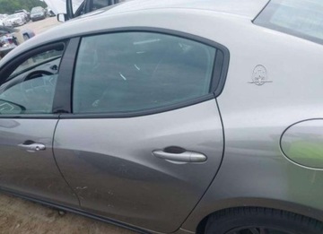 Maserati Ghibli III 2019 Maserati Ghibli 2019, 3.0L, od ubezpieczalni 3.0 Benzyna 345KM, zdjęcie 2