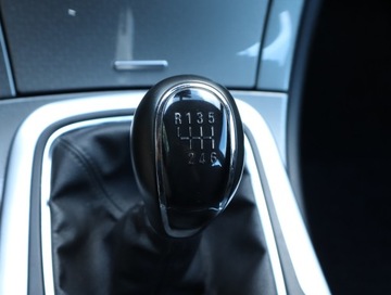 Opel Insignia I Sports Tourer Facelifting 2.0 CDTI ECOFLEX 140KM 2015 Opel Insignia 2.0 CDTI, Navi, Xenon, Bi-Xenon, zdjęcie 15